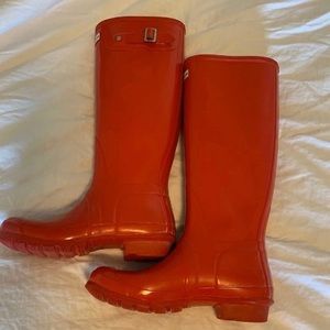 Hunter boots size 9